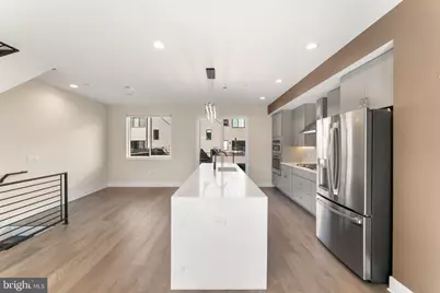 662 N 13th Street, Philadelphia, PA 19123 - Photo 15