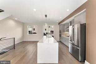 662 N 13th St, Philadelphia, PA 19123 - Photo 15