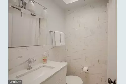 8047 Winston Road, Philadelphia, PA 19118 - Photo 15
