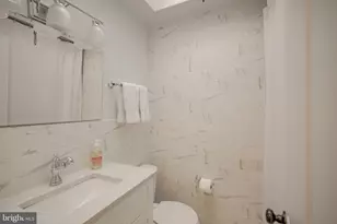 8047 Winston Rd, Philadelphia, PA 19118 - Photo 15