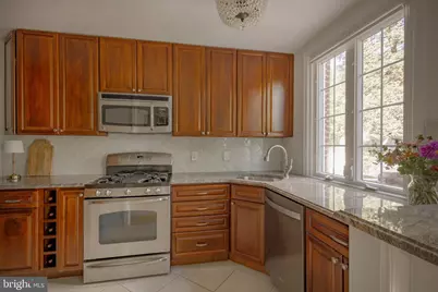 8047 Winston Road, Philadelphia, PA 19118 - Photo 9
