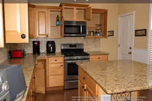 865 N 28th St, Philadelphia, PA 19130 - Photo 17