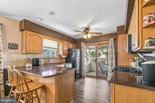 15054 Poquessing Creek Ln, Philadelphia, PA 19116 - Photo 17