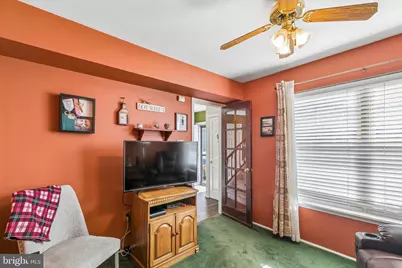 15054 Poquessing Creek Lane, Philadelphia, PA 19116 - Photo 9