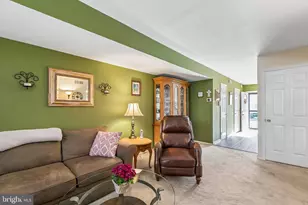 15054 Poquessing Creek Ln, Philadelphia, PA 19116 - Photo 11