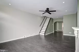 2331 E Hazzard St, Philadelphia, PA 19125 - Photo 15