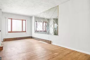 2141 S Hicks St, Philadelphia, PA 19145 - Photo 3