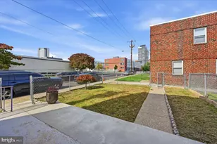 1537 N 11th St, Philadelphia, PA 19122 - Photo 9