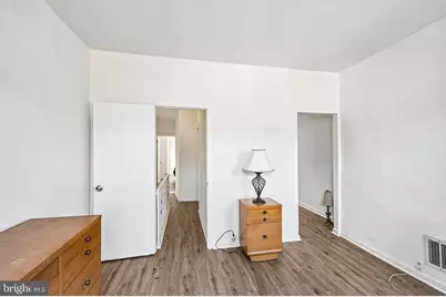 2647 S Bouvier Street, Philadelphia, PA 19145 - Photo 17