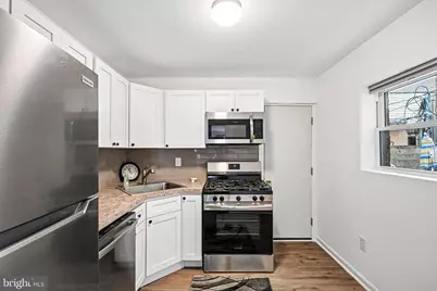 2647 S Bouvier Street, Philadelphia, PA 19145 - Photo 11