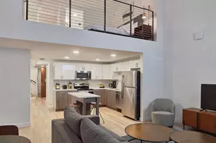 130 S Juniper St, Philadelphia, PA 19107 - Photo 3