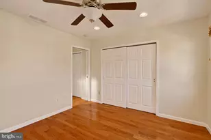 2442 S Lawrence St, Philadelphia, PA 19148 - Photo 15
