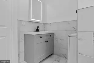 2341 Nicholas St, Philadelphia, PA 19121 - Photo 23