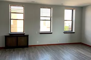 2250 S 9th St, Philadelphia, PA 19148 - Photo 5