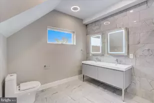1843 Mountain St, Philadelphia, PA 19145 - Photo 17