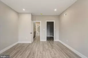 1843 Mountain St, Philadelphia, PA 19145 - Photo 11