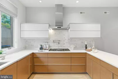 204 W Laurel Street #4, Philadelphia, PA 19123 - Photo 7