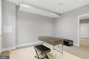 204 W Laurel St, Philadelphia, PA 19123 - Photo 45