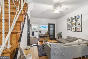 909 S 3rd St, Philadelphia, PA 19147 - Photo 7