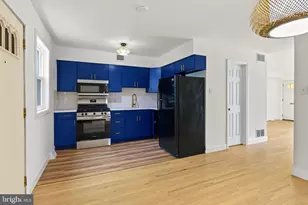 2106 N Camac St, Philadelphia, PA 19122 - Photo 3
