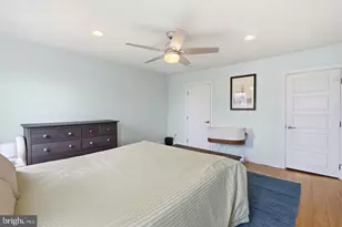 2233 Bainbridge St, Philadelphia, PA 19146 - Photo 21