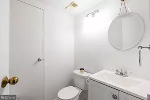 200 Lombard St, Philadelphia, PA 19147 - Photo 5