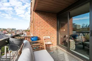 200 Lombard St, Philadelphia, PA 19147 - Photo 15