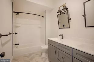 328 Wright St, Philadelphia, PA 19128 - Photo 23
