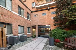 200 Lombard St, Philadelphia, PA 19147 - Photo 29