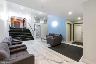 200 Lombard St, Philadelphia, PA 19147 - Photo 25