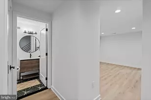 848 N Leithgow St, Philadelphia, PA 19123 - Photo 39