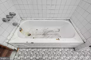 1615 Wolf St, Philadelphia, PA 19145 - Photo 19