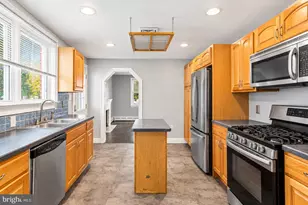1443 Rhawn St, Philadelphia, PA 19111 - Photo 5