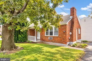 1443 Rhawn St, Philadelphia, PA 19111 - Photo 25