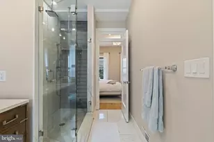 729 S 15th St, Philadelphia, PA 19146 - Photo 27