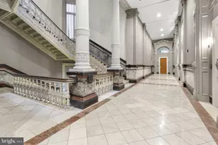 1001 Chestnut St, Philadelphia, PA 19107 - Photo 29