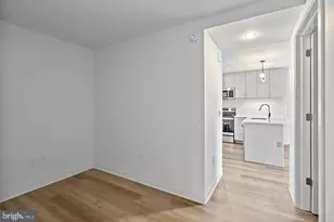 569 N 5th St, Philadelphia, PA 19123 - Photo 15