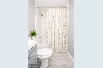 882 N Fallon St, Philadelphia, PA 19139 - Photo 11