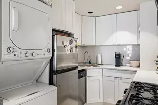 604 S Washington Square, Philadelphia, PA 19106 - Photo 9