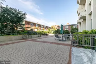 604 S Washington Square, Philadelphia, PA 19106 - Photo 35