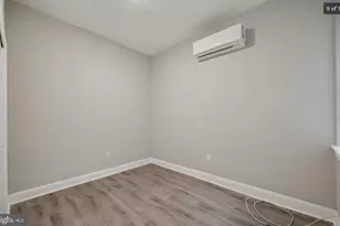 1236 W Airdrie St, Philadelphia, PA 19140 - Photo 5