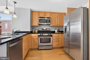 1034 Spruce St, Philadelphia, PA 19107 - Photo 7