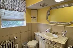 6634 Jackson St, Philadelphia, PA 19135 - Photo 15