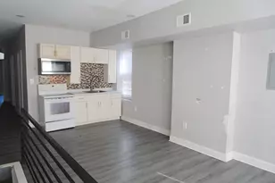136 N 52nd Street N, Philadelphia, PA 19139 - Photo 9