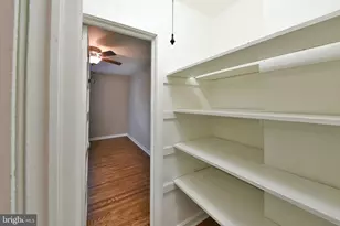 346 E Meehan Ave, Philadelphia, PA 19119 - Photo 17