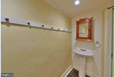 346 E Meehan Avenue, Philadelphia, PA 19119 - Photo 19