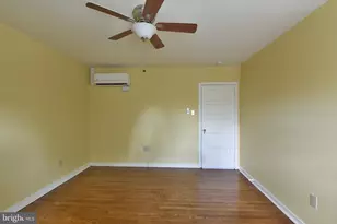 346 E Meehan Ave, Philadelphia, PA 19119 - Photo 13