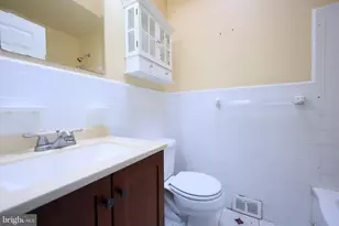 2841 Longshore Ave, Philadelphia, PA 19149 - Photo 17