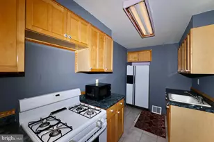 2841 Longshore Ave, Philadelphia, PA 19149 - Photo 9