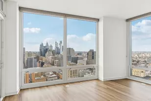207 W Washington Square, Philadelphia, PA 19106 - Photo 19